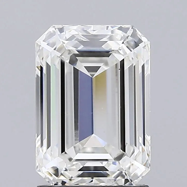 1.92ct Emerald Lab Grown Diamond (Colour G, Clarity VS2, IGI Certified)