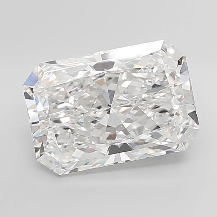 2.00ct Radiant Lab Grown Diamond (Colour E, Clarity VVS2, IGI Certified)