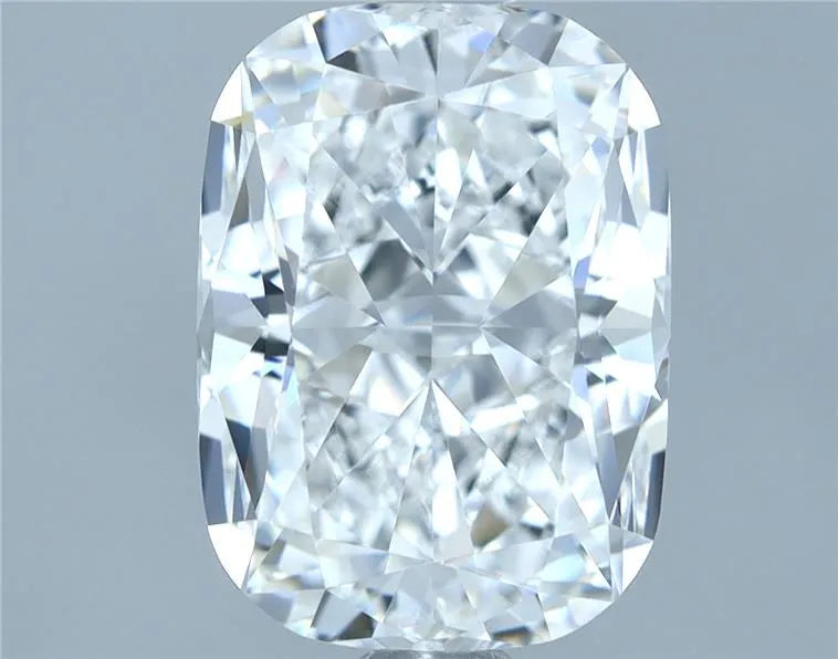 2.01ct Cushion modified Natural Diamond (Colour E, Clarity VVS2, GIA Certified)