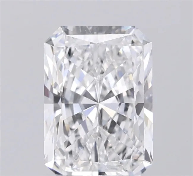 2.01ct Radiant Lab Grown Diamond (Colour E, Clarity VVS2, IGI Certified)