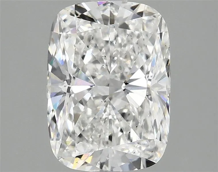 2.25ct Cushion modified Lab Grown Diamond (Colour E, Clarity SI1, IGI Certified)