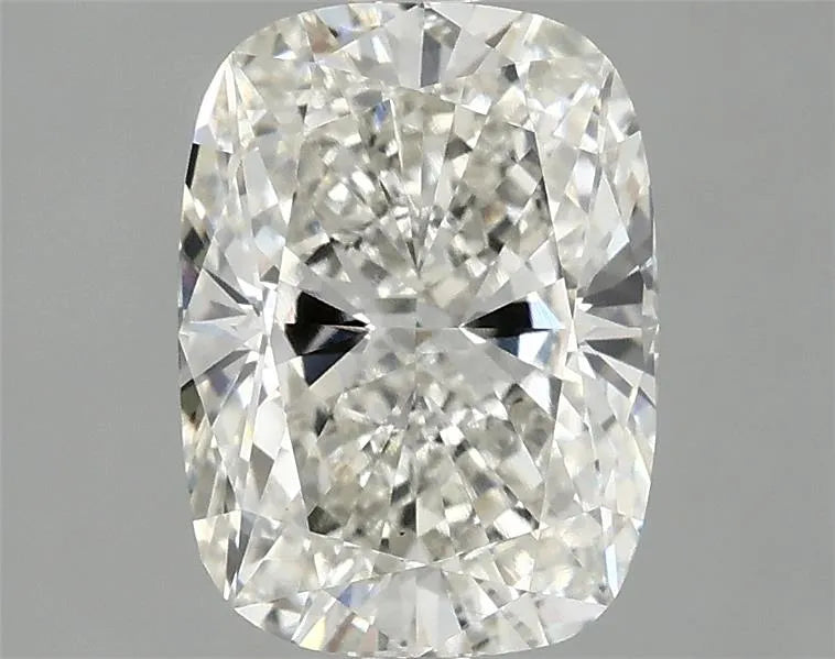 2.35ct Cushion modified Lab Grown Diamond (Colour G, Clarity VS1, IGI Certified)