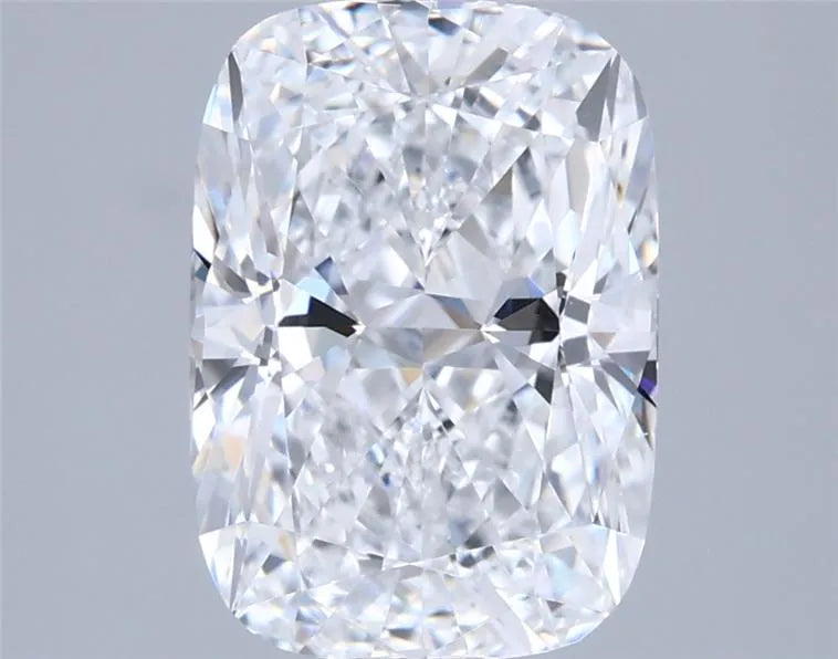 2.38ct Cushion modified Lab Grown Diamond (Colour D, Clarity VVS1, IGI Certified)