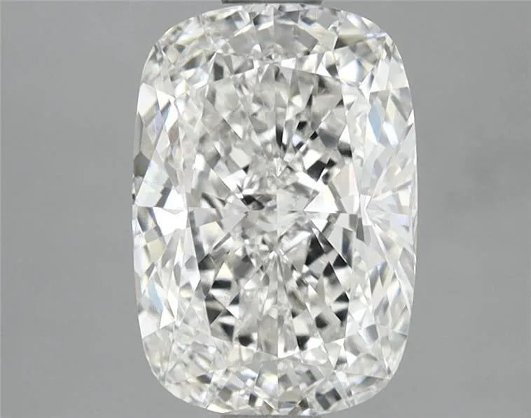 2.47ct Cushion modified Lab Grown Diamond (Colour F, Clarity VVS2, IGI Certified)