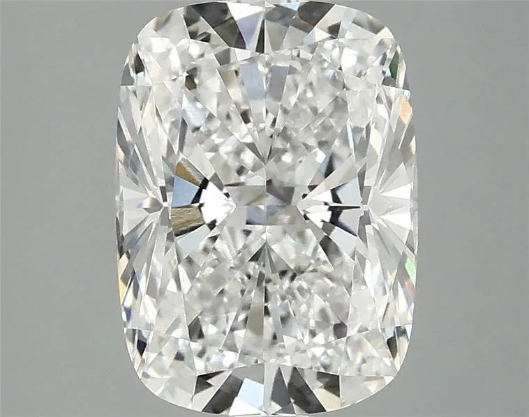 2.48ct Cushion modified Lab Grown Diamond (Colour D, Clarity VVS2, IGI Certified)