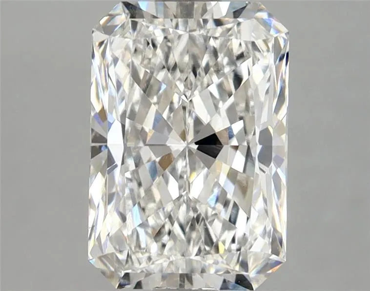 2.48ct Radiant Lab Grown Diamond (Colour F, Clarity VS1, IGI Certified)