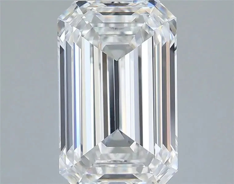 2.51ct Emerald Lab Grown Diamond (Colour E, Clarity VVS1, IGI Certified)
