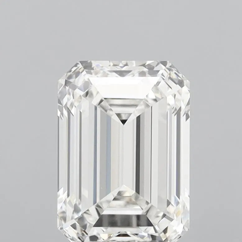 2.51ct Emerald Lab Grown Diamond (Colour G, Clarity VVS2, IGI Certified)