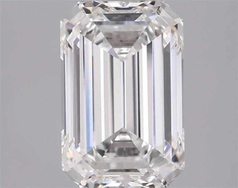 2.53ct Emerald Lab Grown Diamond (Colour F, Clarity VVS2, IGI Certified)
