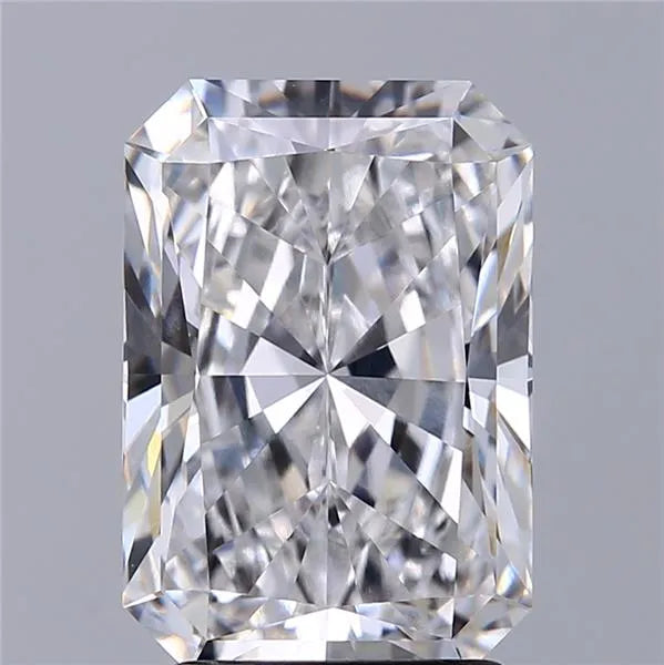 2.56ct Radiant Lab Grown Diamond (Colour E, Clarity VVS1, IGI Certified)
