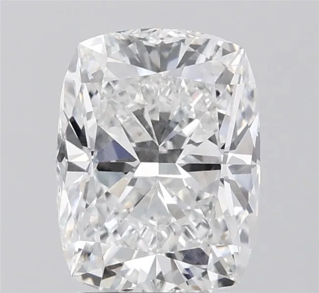2.57ct Cushion modified Lab Grown Diamond (Colour E, Clarity VVS2, IGI Certified)