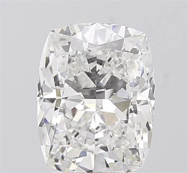 2.59ct Cushion modified Lab Grown Diamond (Colour E, Clarity VVS2, IGI Certified)