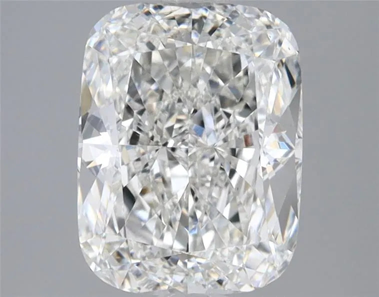 2.59ct Cushion modified Lab Grown Diamond (Colour F, Clarity VS1, IGI Certified)