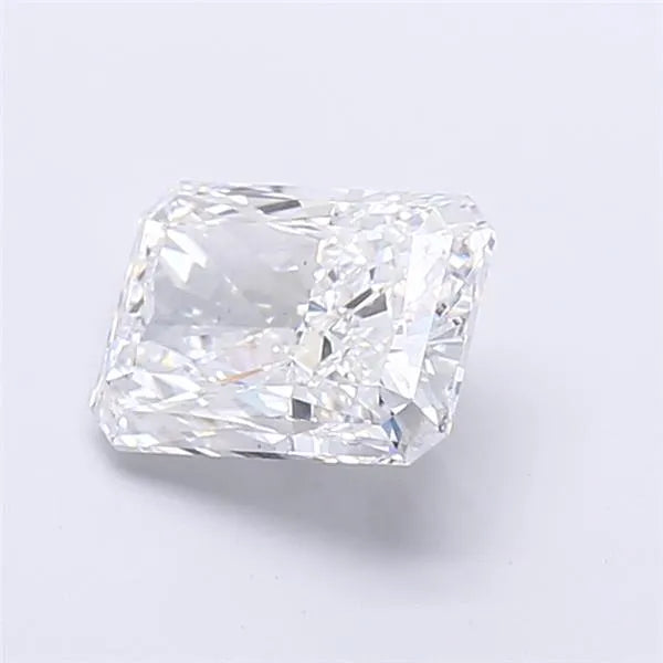 2.59ct Radiant Lab Grown Diamond (Colour E, Clarity VS1, IGI Certified)