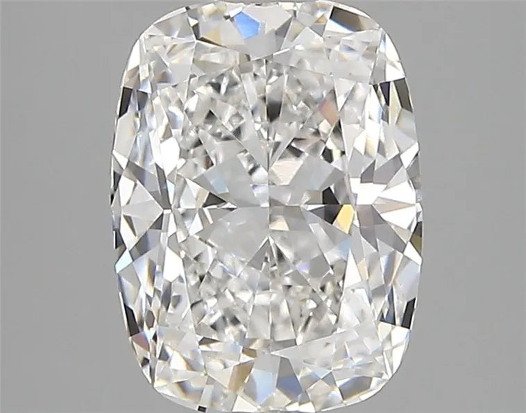 2.64ct Cushion modified Lab Grown Diamond (Colour F, Clarity VVS1, IGI Certified)