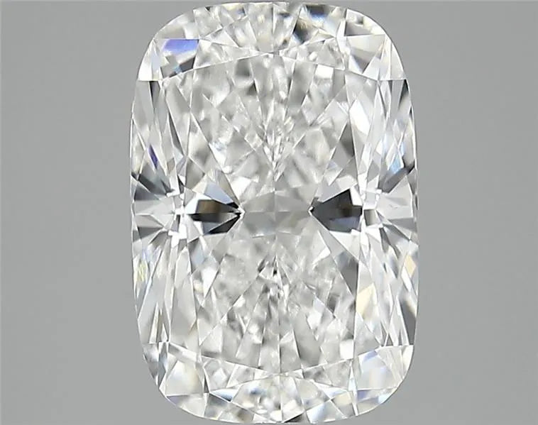 2.72ct Cushion modified Lab Grown Diamond (Colour E, Clarity VVS2, IGI Certified)