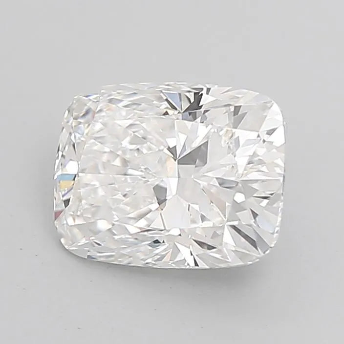 2.74ct Cushion modified Lab Grown Diamond (Colour E, Clarity VVS2, IGI Certified)