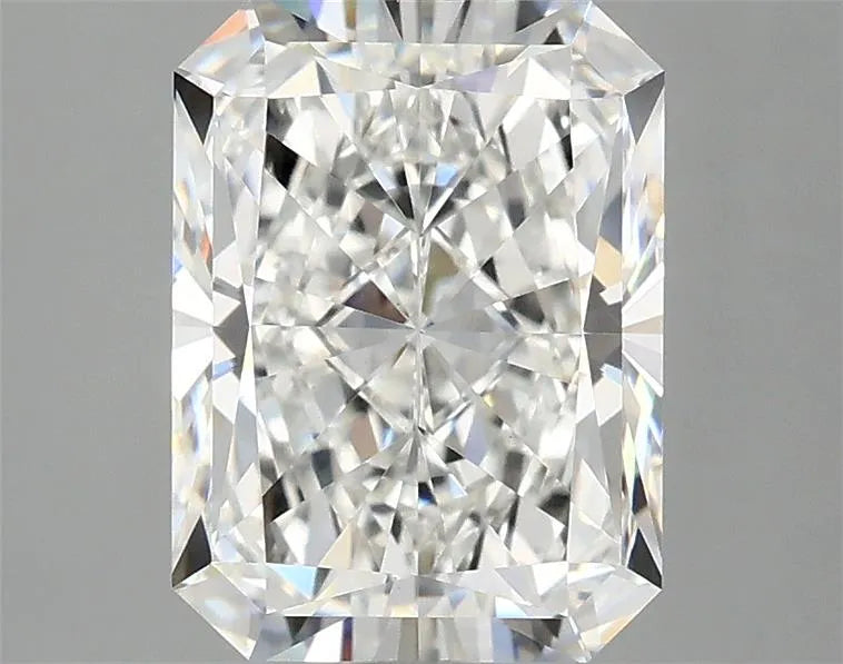 2.89ct Radiant Lab Grown Diamond (Colour E, Clarity VVS2, IGI Certified)