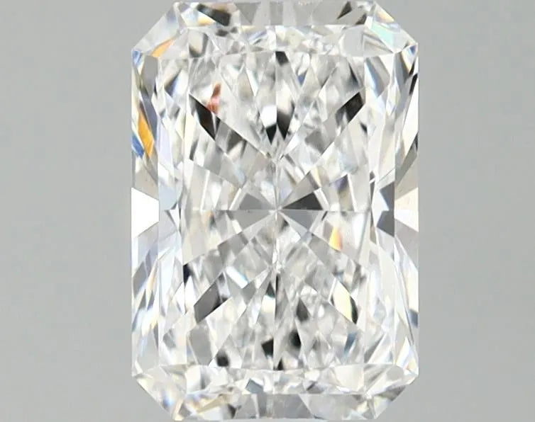 2.91ct Radiant Lab Grown Diamond (Colour F, Clarity VVS2, IGI Certified)