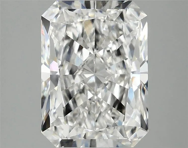 2.99ct Radiant Lab Grown Diamond (Colour F, Clarity VVS2, IGI Certified)