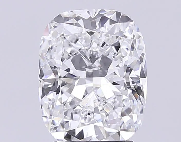 3.01ct Cushion modified Lab Grown Diamond (Colour E, Clarity VVS2, IGI Certified)