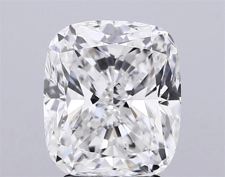 3.01ct Cushion modified Lab Grown Diamond (Colour F, Clarity VS2, IGI Certified)