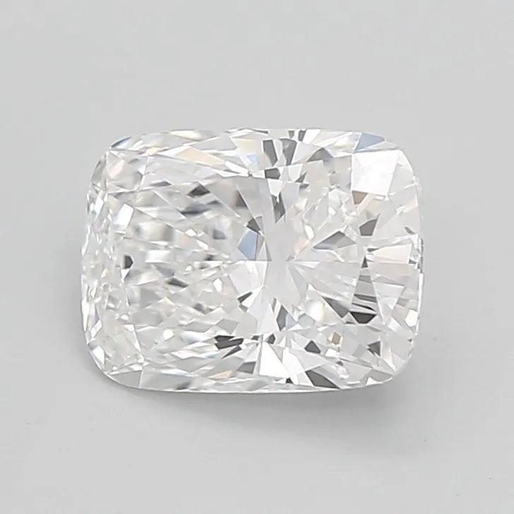 3.02ct Cushion modified Lab Grown Diamond (Colour E, Clarity VVS2, IGI Certified)