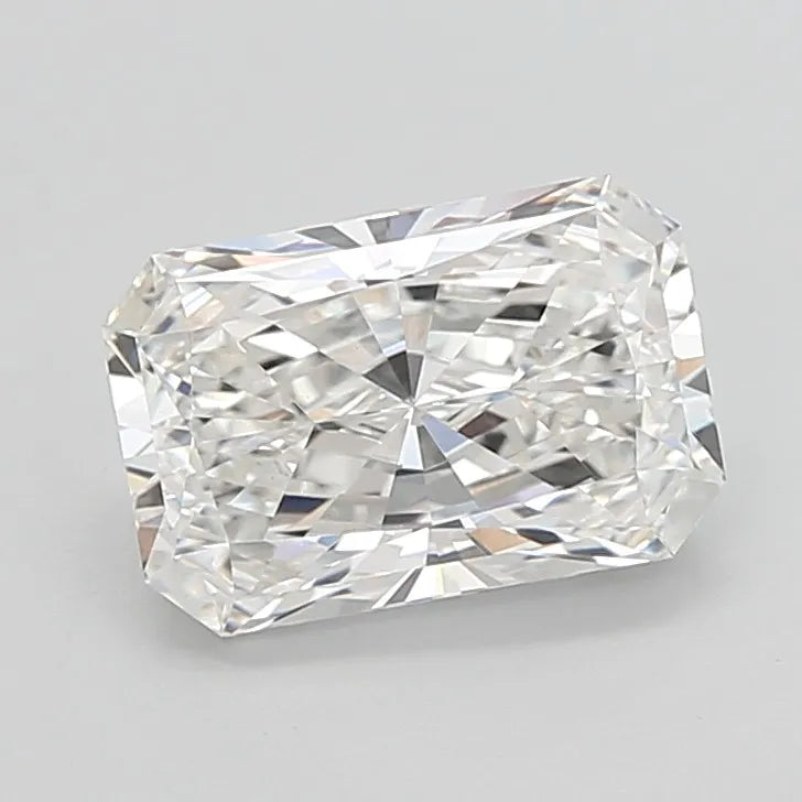 3.02ct Radiant Lab Grown Diamond (Colour F, Clarity VVS2, IGI Certified)