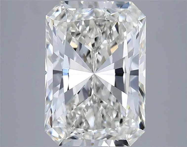 3.02ct Radiant Lab Grown Diamond (Colour G, Clarity VVS2, IGI Certified)