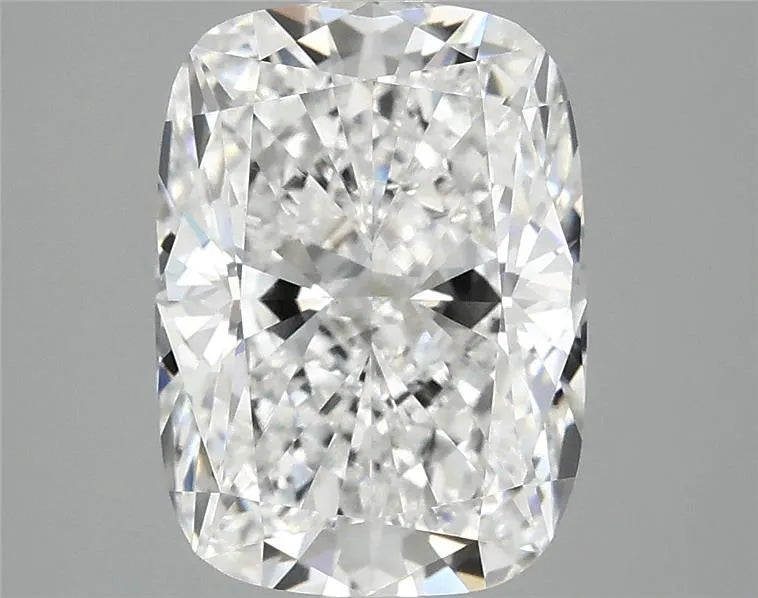 3.03ct Cushion modified Lab Grown Diamond (Colour E, Clarity VS1, IGI Certified)