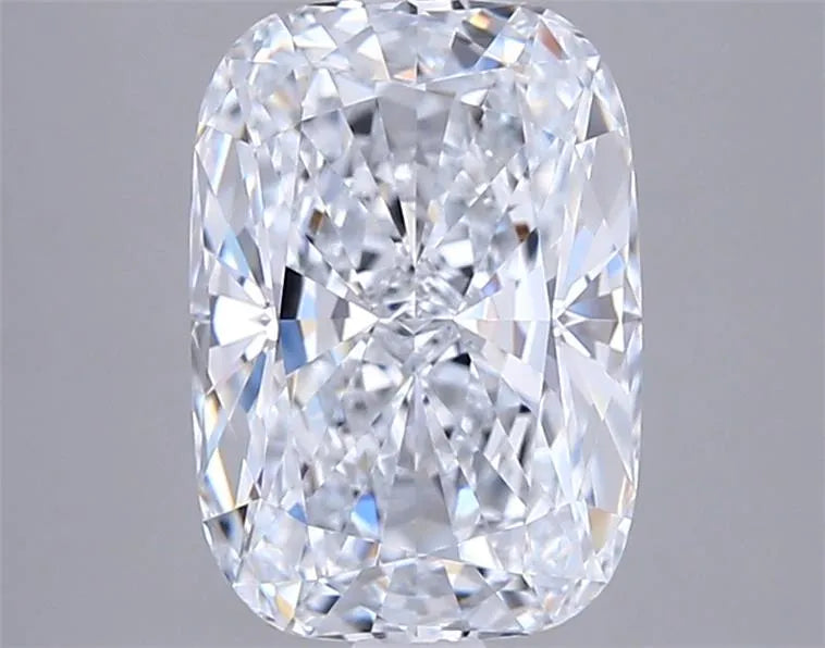 3.03ct Cushion modified Lab Grown Diamond (Colour E, Clarity VVS1, IGI Certified)