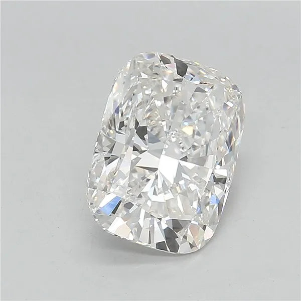 3.03ct Cushion modified Lab Grown Diamond (Colour G, Clarity VVS2, IGI Certified)