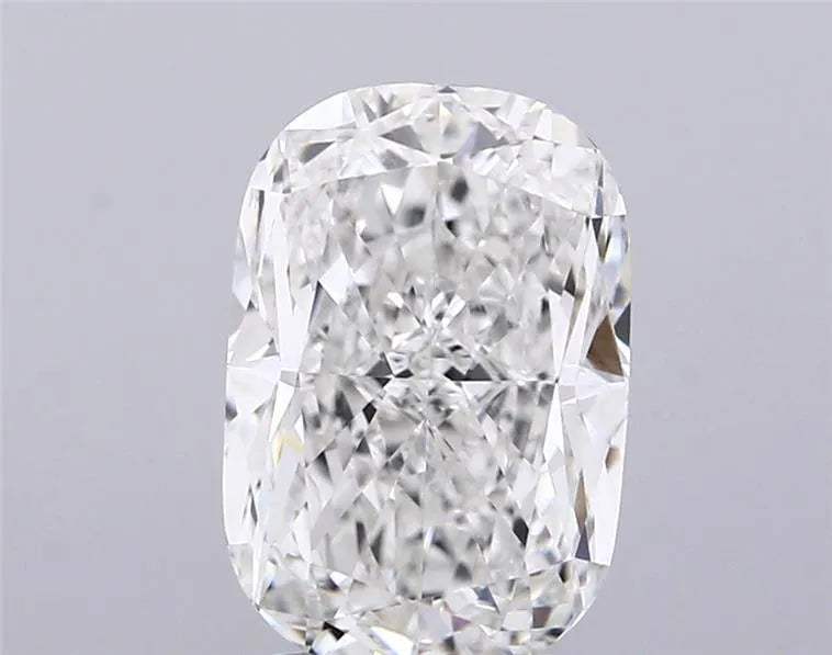 3.05ct Cushion modified Lab Grown Diamond (Colour F, Clarity VS1, IGI Certified)