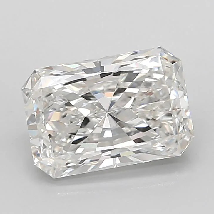 3.06ct Radiant Lab Grown Diamond (Colour F, Clarity VVS2, IGI Certified)