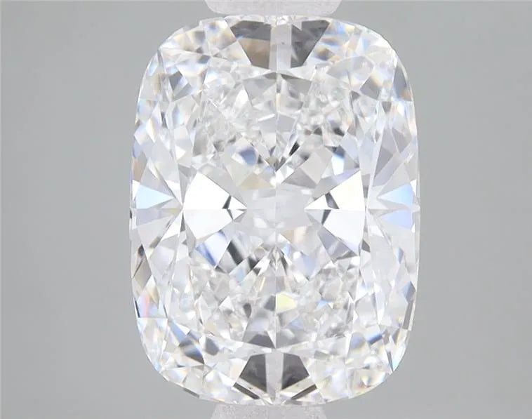3.07ct Cushion modified Lab Grown Diamond (Colour E, Clarity VS1, IGI Certified)