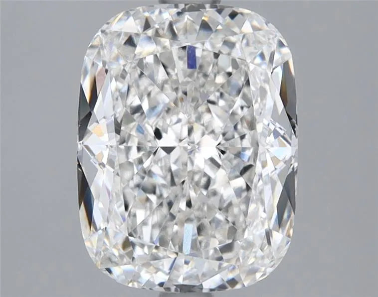3.08ct Cushion modified Lab Grown Diamond (Colour E, Clarity VS1, IGI Certified)