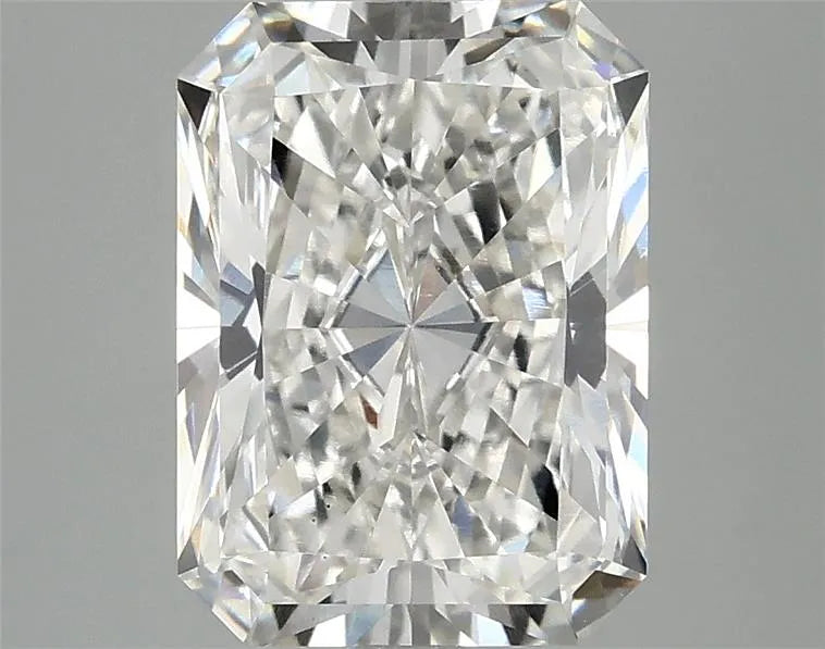 3.08ct Radiant Lab Grown Diamond (Colour G, Clarity VS1, IGI Certified)