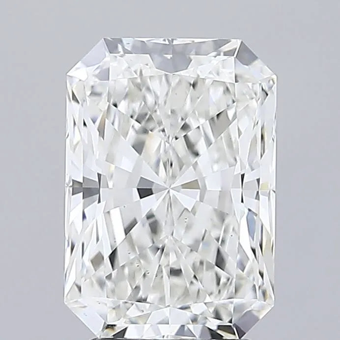 3.08ct Radiant Lab Grown Diamond (Colour G, Clarity VS2, IGI Certified)