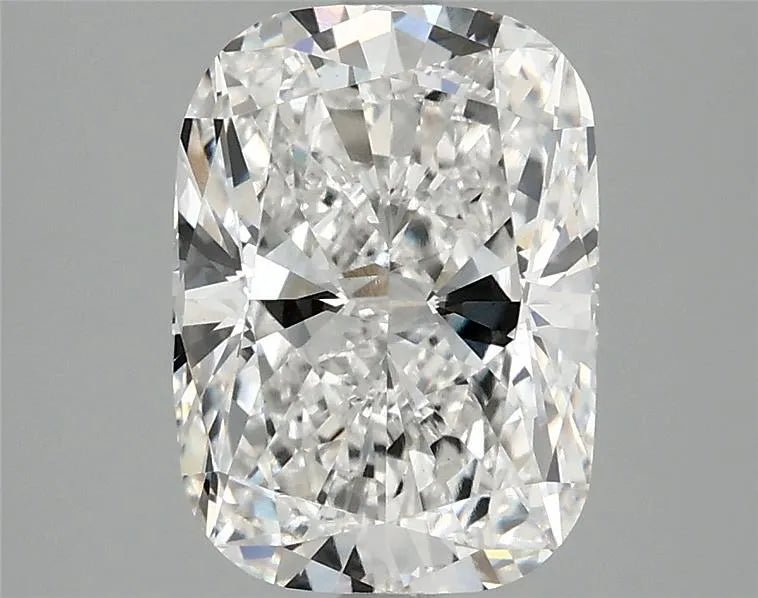 3.10ct Cushion modified Lab Grown Diamond (Colour F, Clarity VVS2, IGI Certified)