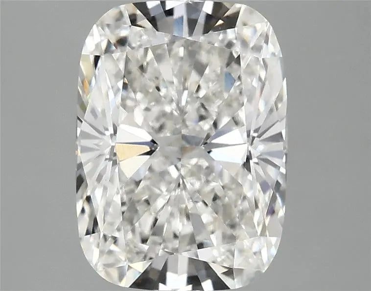 3.10ct Cushion modified Lab Grown Diamond (Colour G, Clarity VVS2, IGI Certified)