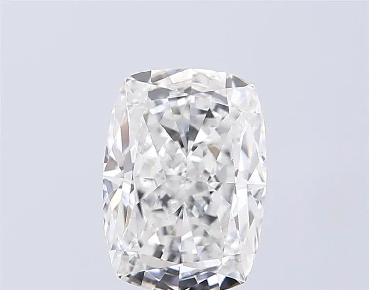 3.31ct Cushion modified Lab Grown Diamond (Colour E, Clarity VS1, IGI Certified)