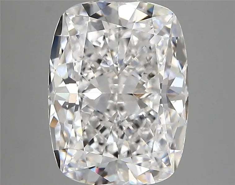 3.49ct Cushion modified Lab Grown Diamond (Colour D, Clarity VVS1, IGI Certified)