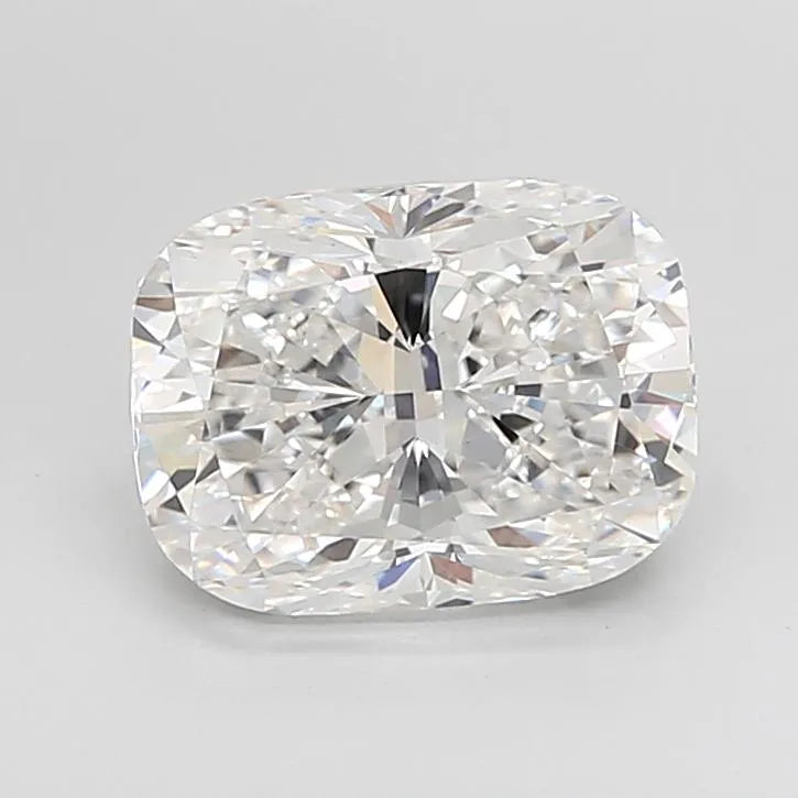 3.51ct Cushion modified Lab Grown Diamond (Colour E, Clarity VVS2, IGI Certified)