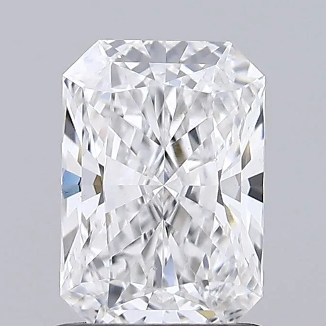 3.52ct Radiant Lab Grown Diamond (Colour E, Clarity VS1, IGI Certified)