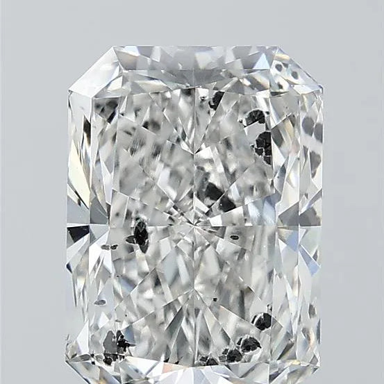 3.59ct Radiant Lab Grown Diamond (Colour F, Clarity SI2, IGI Certified)
