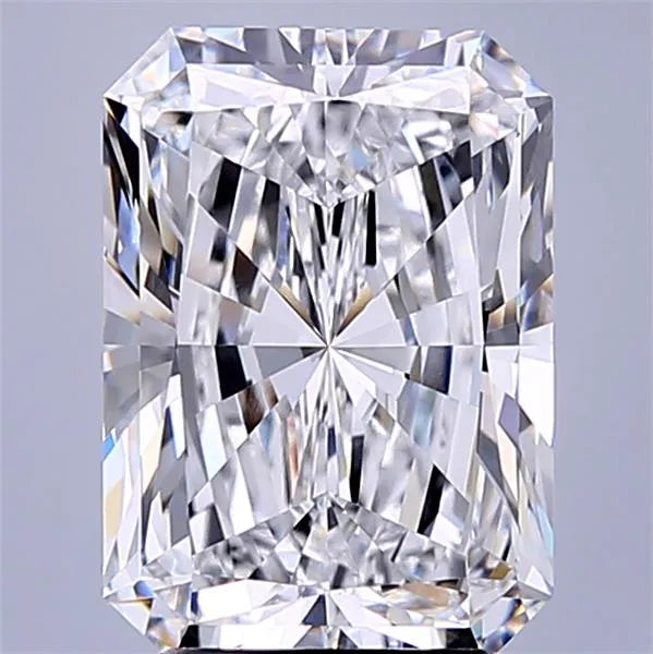 3.75ct Radiant Lab Grown Diamond (Colour D, Clarity VVS1, IGI Certified)