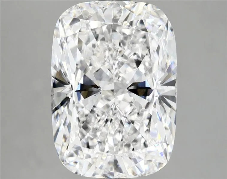 3.86ct Cushion modified Lab Grown Diamond (Colour D, Clarity VS2, IGI Certified)