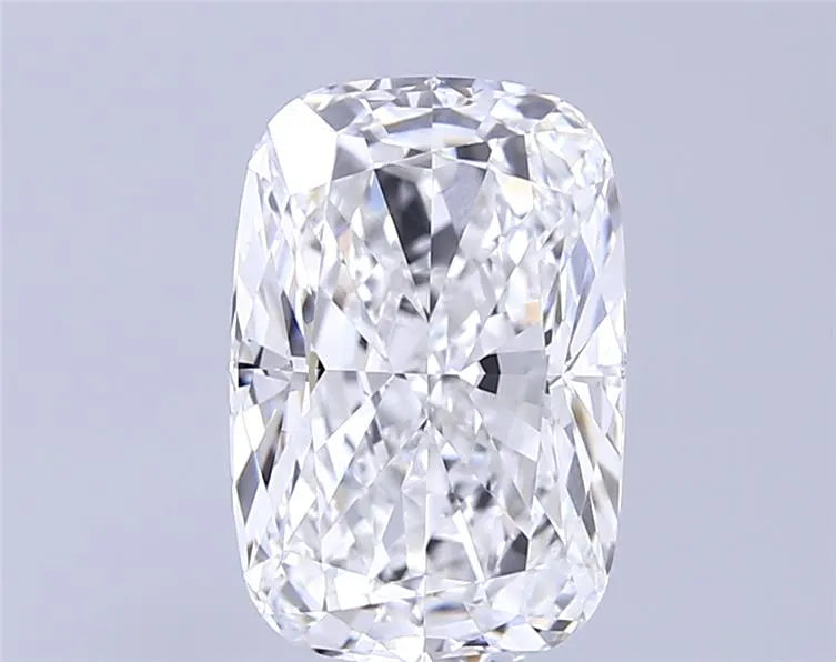 4.02ct Cushion modified Lab Grown Diamond (Colour E, Clarity VVS2, IGI Certified)