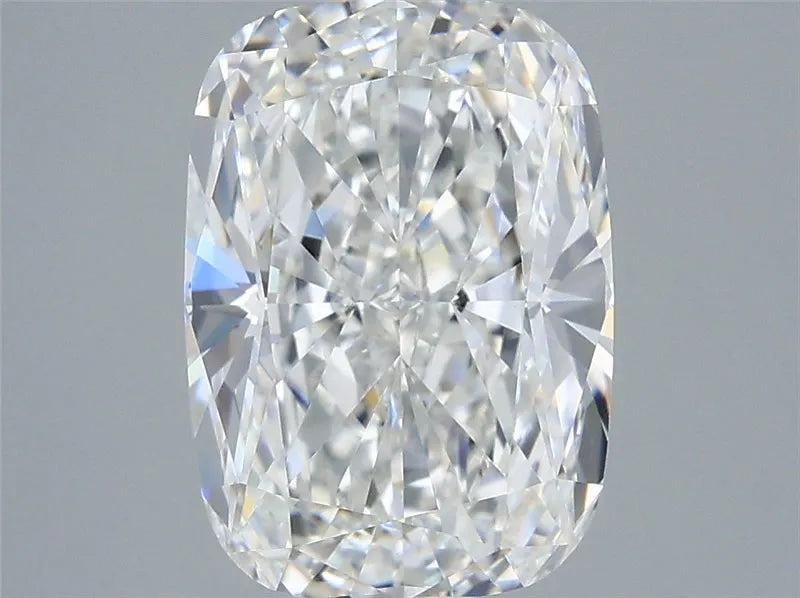 4.03ct Cushion modified Lab Grown Diamond (Colour E, Clarity VVS1, IGI Certified)