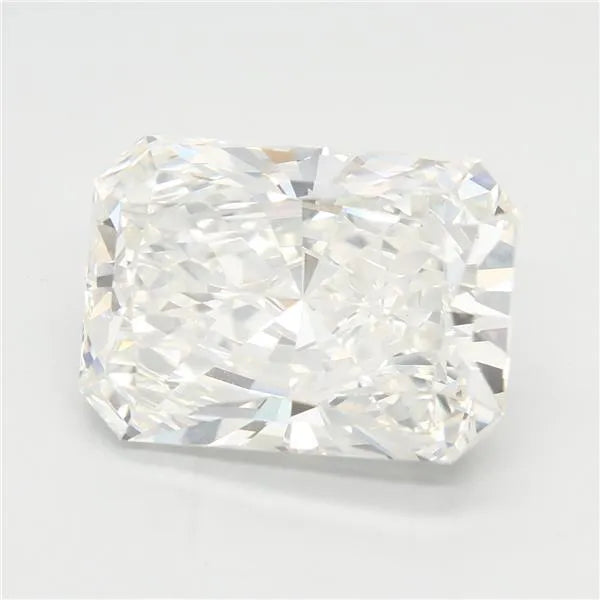 4.05ct Radiant Lab Grown Diamond (Colour G, Clarity VVS2, IGI Certified)